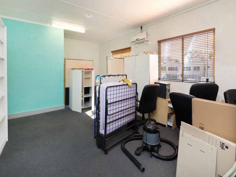 Paradise Point QLD 4216