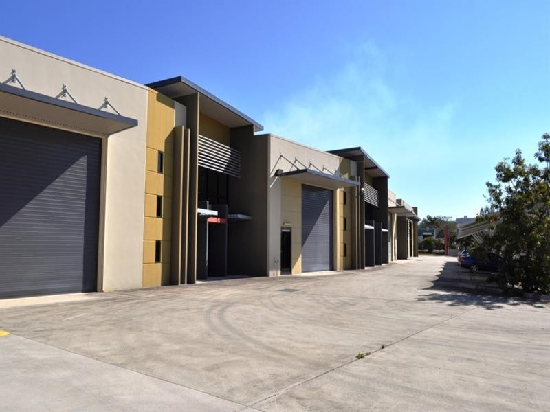 3, 4 and 5/8 Technology Drive, Arundel QLD 4214