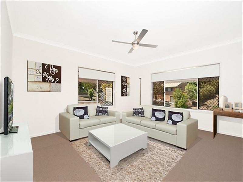 21 Barrine Drive, Worongary QLD 4213