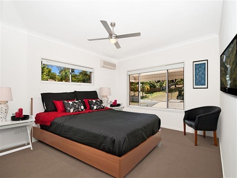 21 Barrine Drive, Worongary QLD 4213