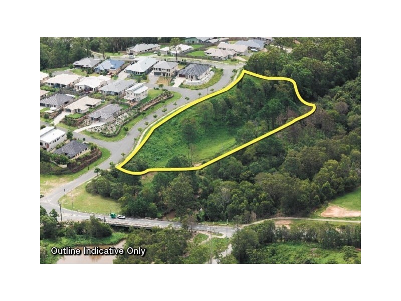 1 Terence Drive, Oxenford QLD 4210