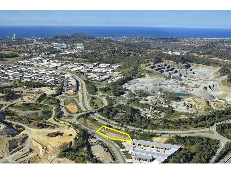 70 Hutchinson Street, Burleigh Heads QLD 4220