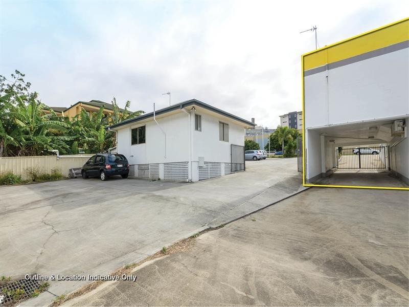 4 Spendelove Avenue, Southport QLD 4215