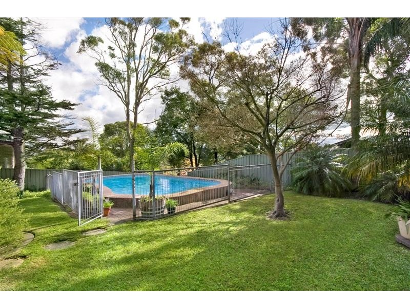 37 Mokera Avenue, Kirrawee NSW 2232