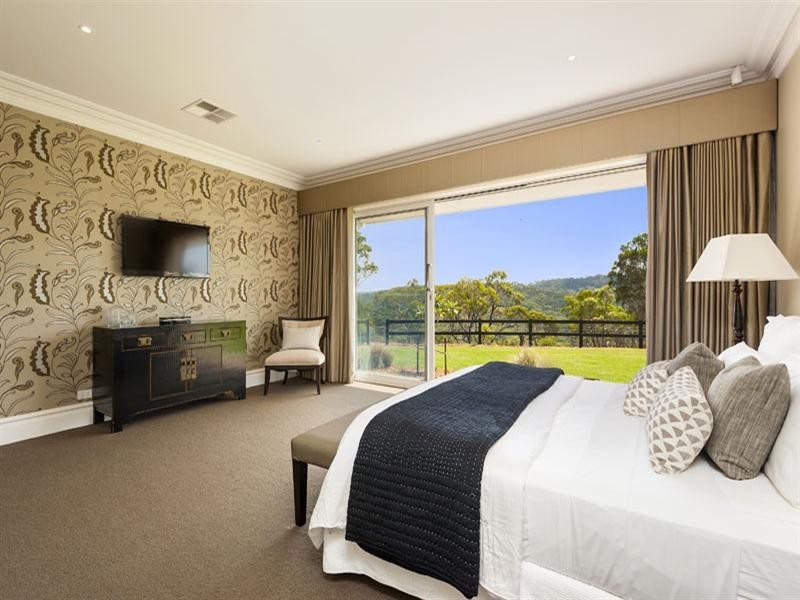 1 Yanada Road, Duffys Forest NSW 2084