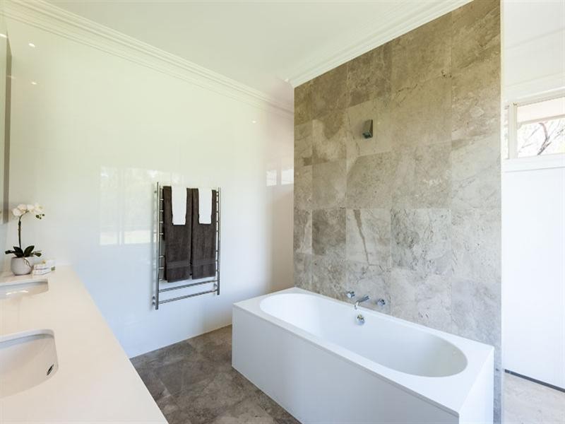 1 Yanada Road, Duffys Forest NSW 2084