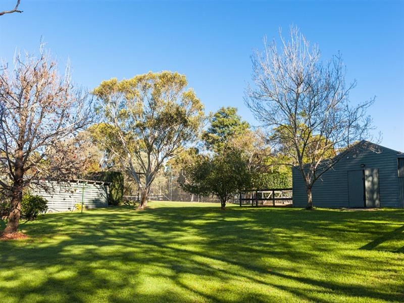 10 Anembo Road, Duffys Forest NSW 2084