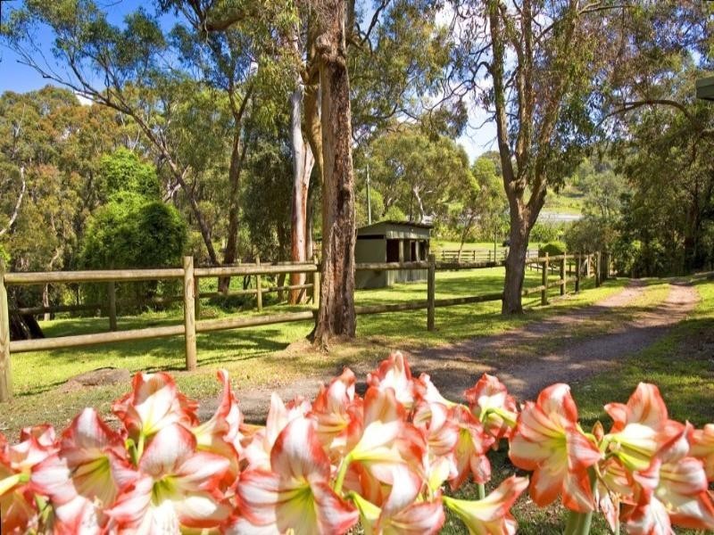 4 Boundary Street, Warriewood NSW 2102