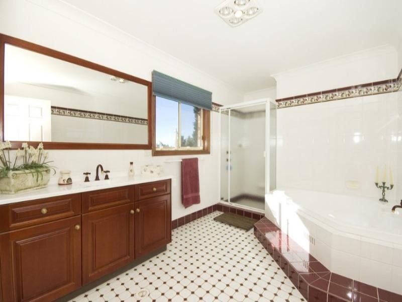 18 Tisane Avenue, Frenchs Forest NSW 2086