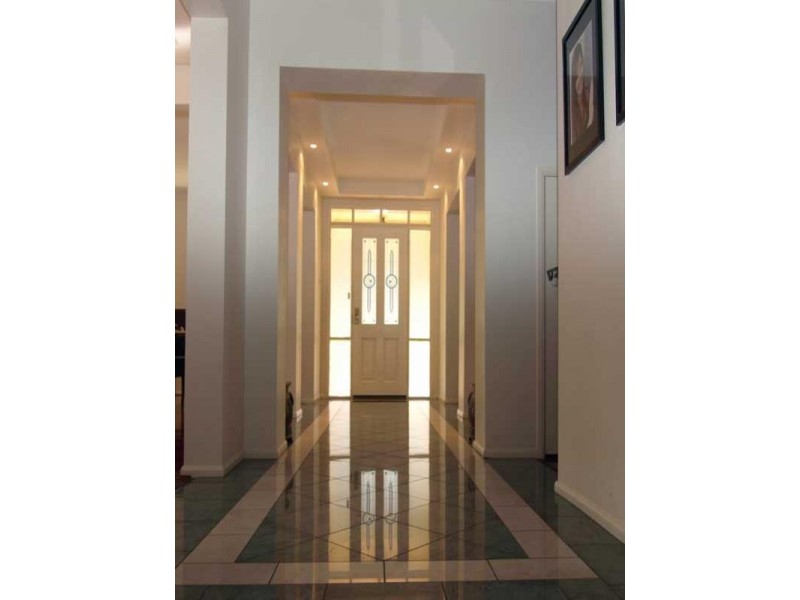 87 Eurabba Road, Duffys Forest NSW 2084