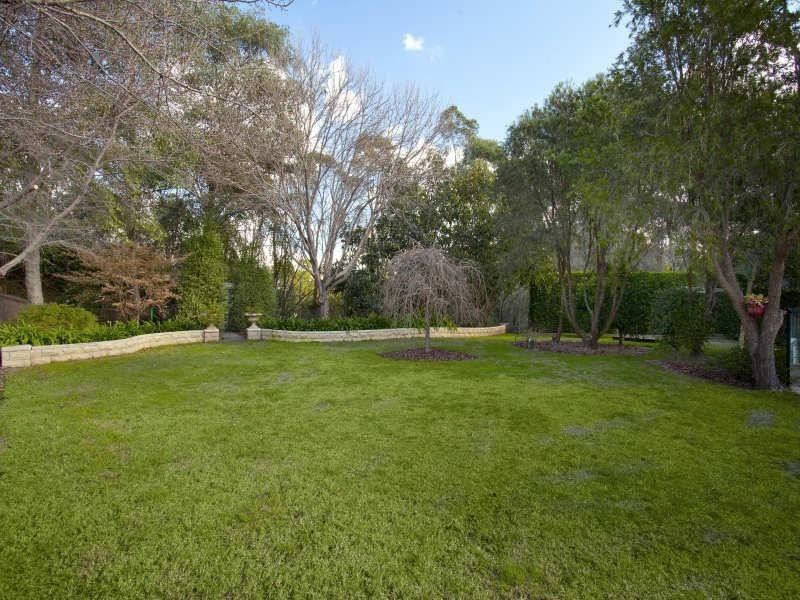 8 The Greenway, Duffys Forest NSW 2084