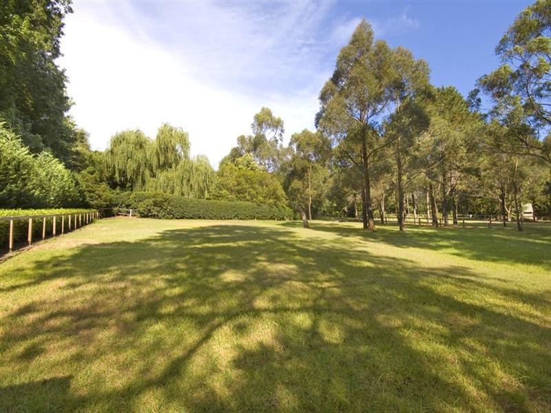 317 Weemala Road, Duffys Forest NSW 2084