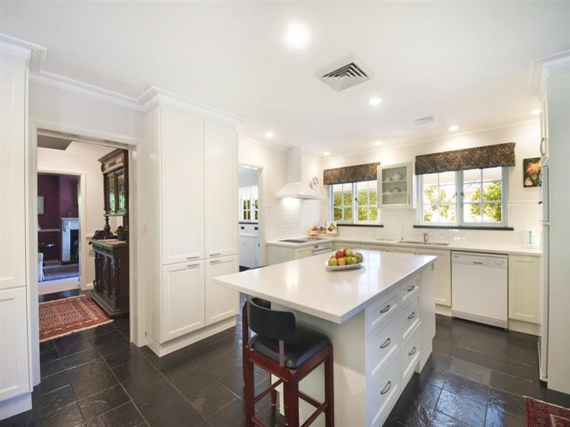 317 Weemala Road, Duffys Forest NSW 2084