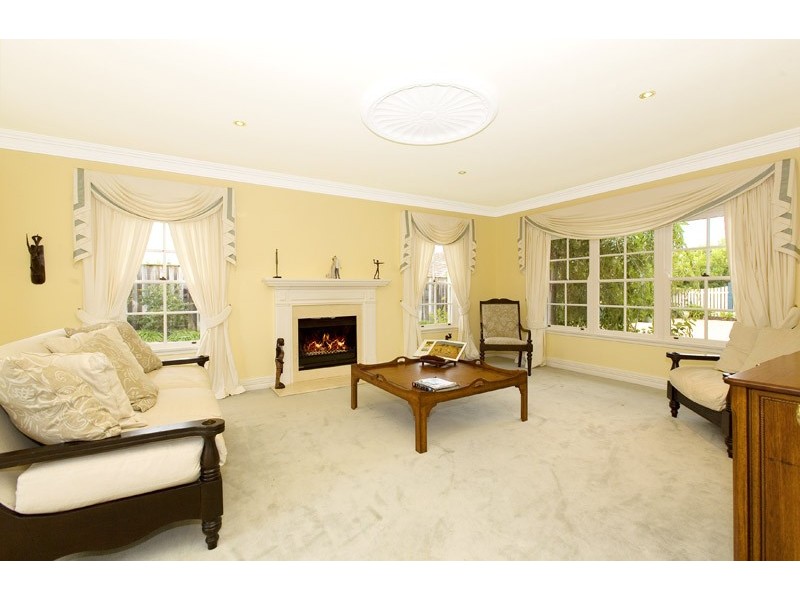 6 The Greenway, Duffys Forest NSW 2084