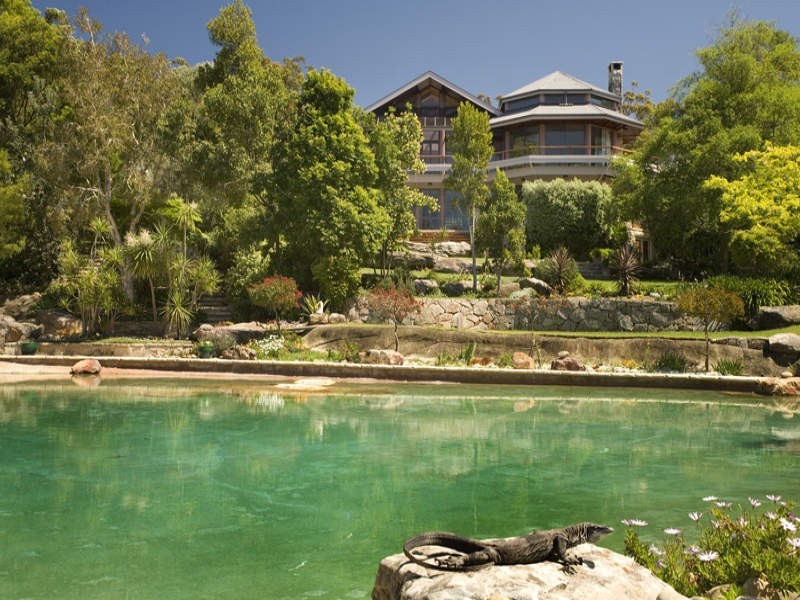 303 Mccarrs Creek Road, Terrey Hills NSW 2084