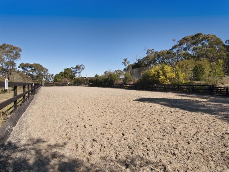 1 Mallawa Road, Duffys Forest NSW 2084