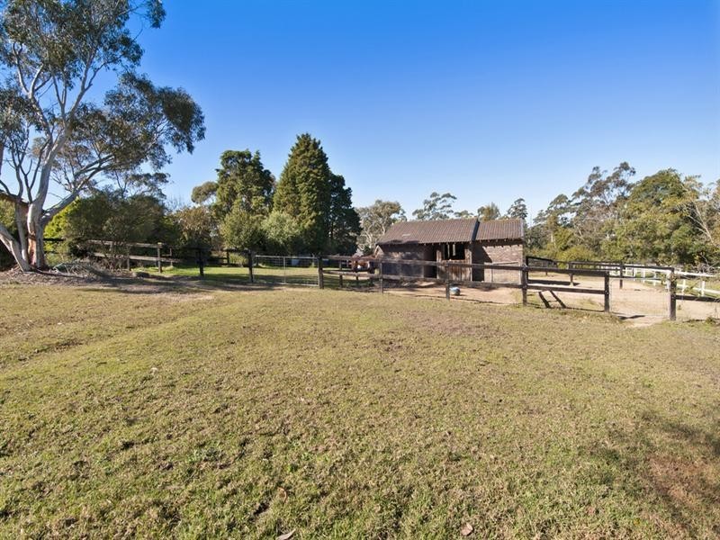 1 Mallawa Road, Duffys Forest NSW 2084