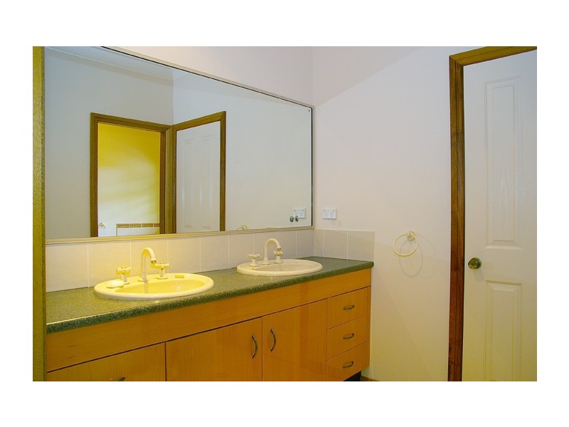 386 Namba Road, Duffys Forest NSW 2084