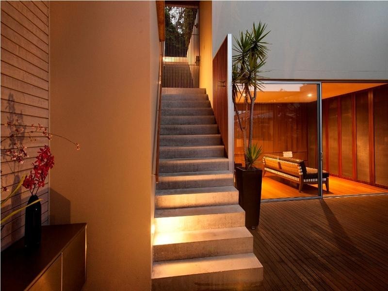 7 The Tor Walk, Castlecrag NSW 2068