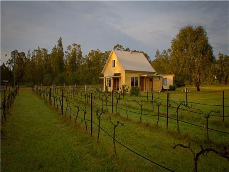 504 Wilderness Road, Rothbury NSW 2320