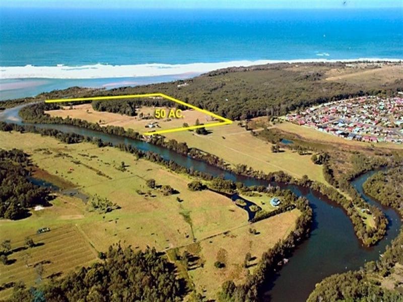 156 Waterman Street, Old Bar NSW 2430