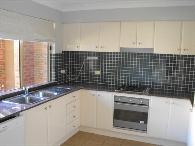 2/5 Booralie Road, Terrey Hills NSW 2084