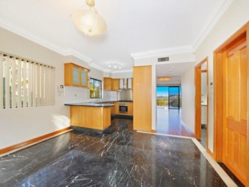 38 Pitt Road, North Curl Curl NSW 2099