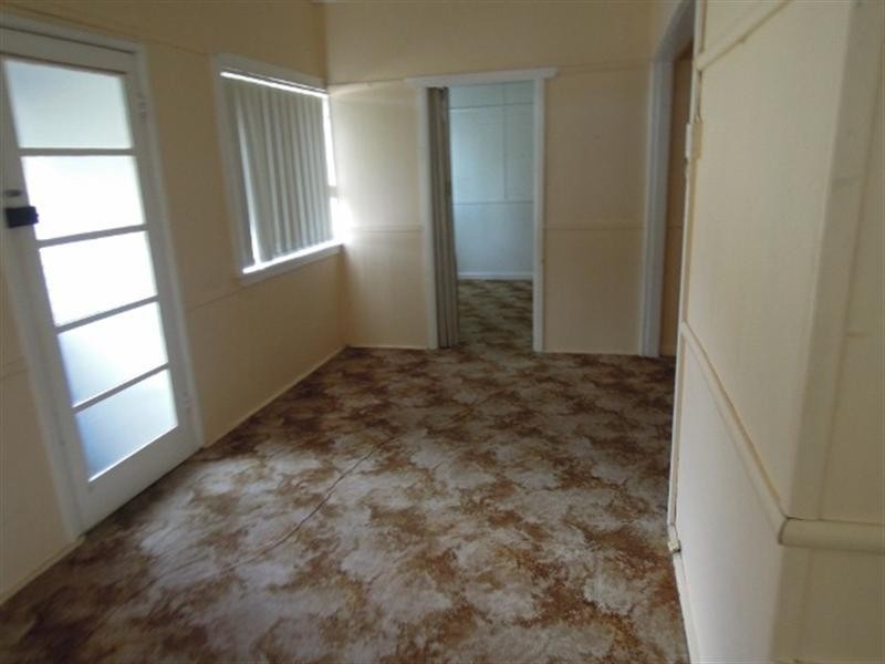 1and2/12 The Esplanade, Thirroul NSW 2515