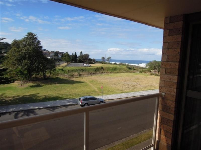 12/45 The Esplanade, Thirroul NSW 2515