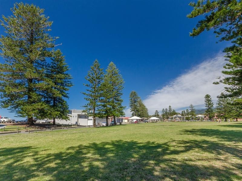 2/41 The Esplanade, Thirroul NSW 2515