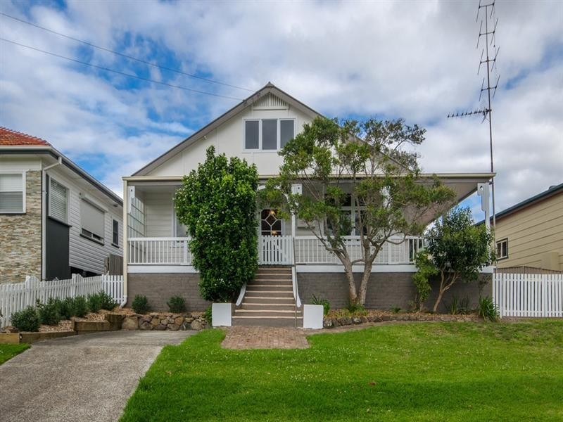 23 Beattie Avenue, Bulli NSW 2516