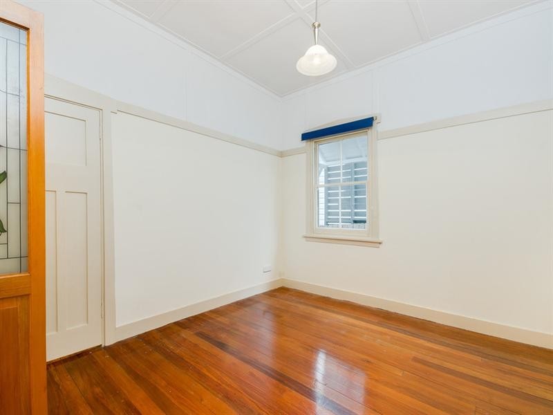 23 Beattie Avenue, Bulli NSW 2516