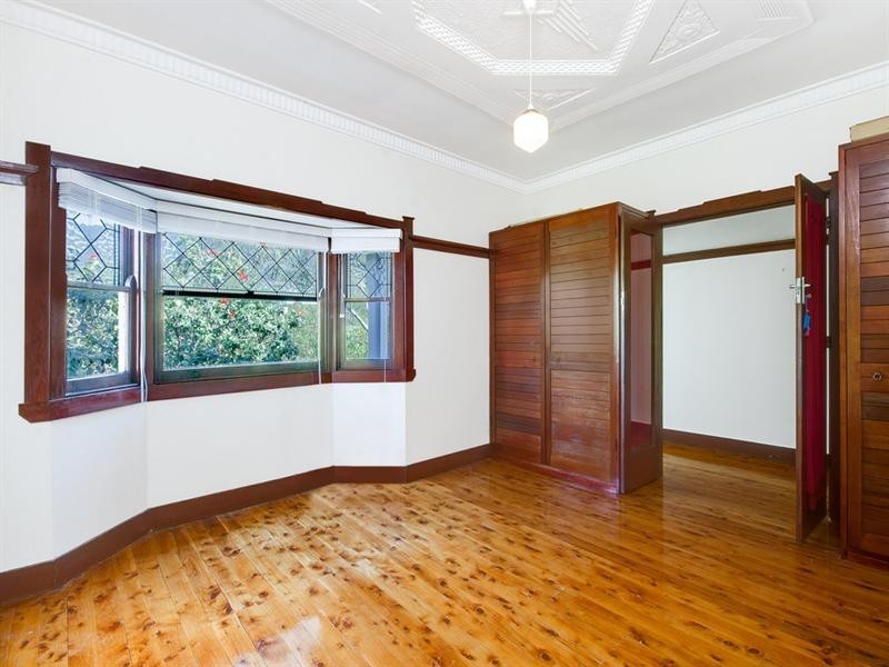 87 Phillip Street, Thirroul NSW 2515