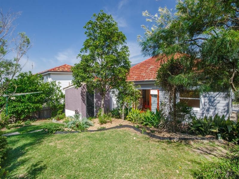 87 Phillip Street, Thirroul NSW 2515