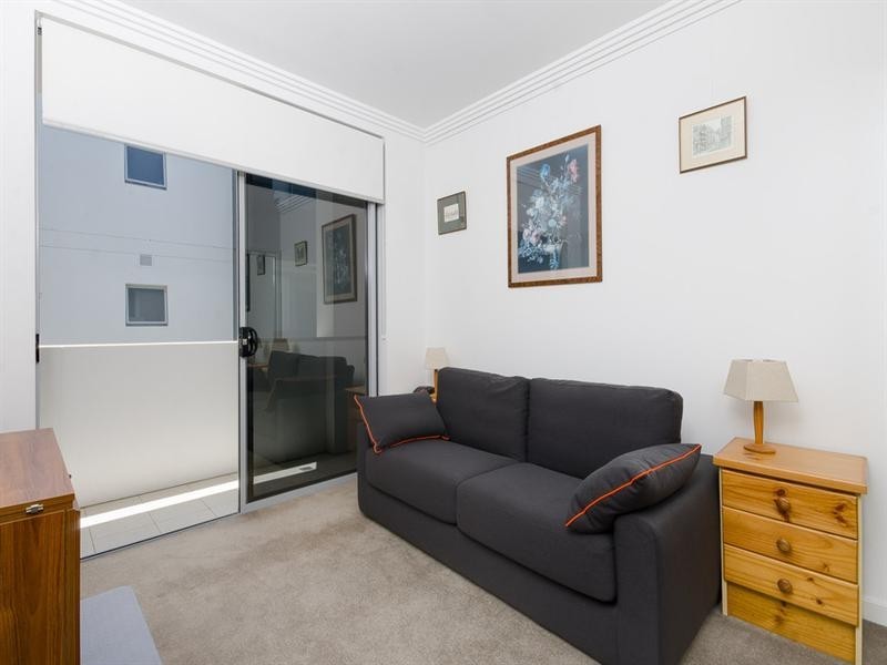 32/40 McCauley Street, Thirroul NSW 2515