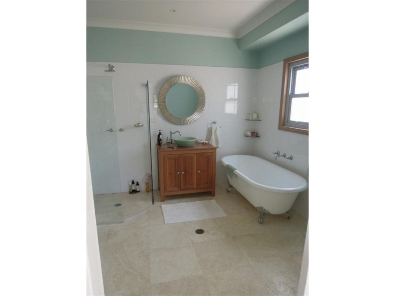 36a George Street, Thirroul NSW 2515