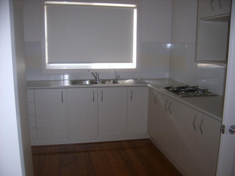 27 Sommerville Street, Bulli NSW 2516