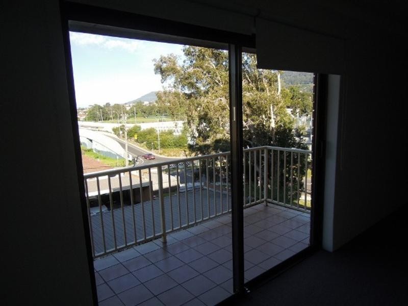 1/45 Thompson Street, Woonona NSW 2517