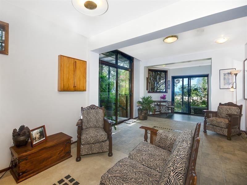 12 Joanne Street, Woonona NSW 2517