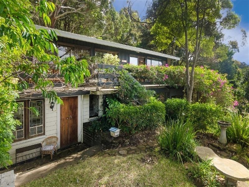 12 Joanne Street, Woonona NSW 2517