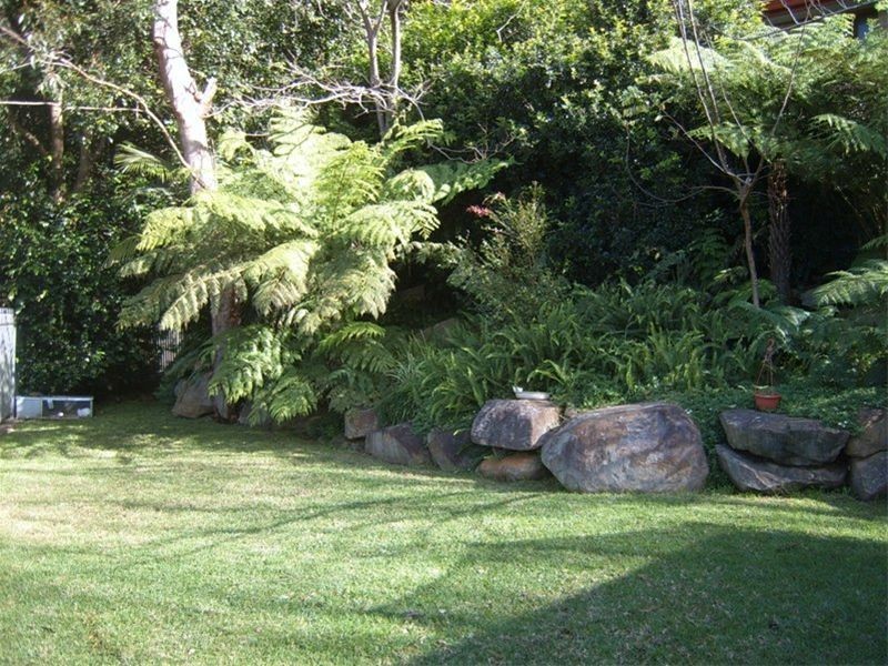 19 National Avenue, Bulli NSW 2516