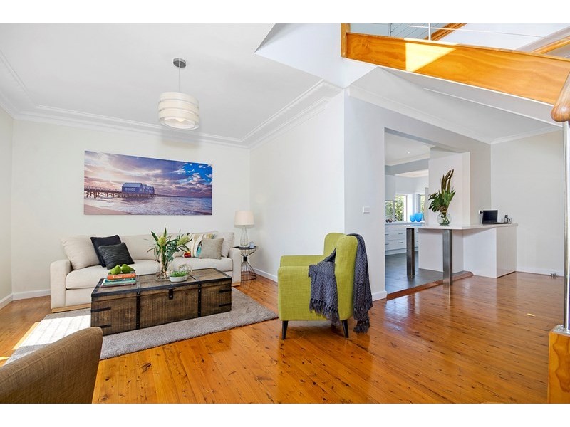 1 Beach Street, Bulli NSW 2516