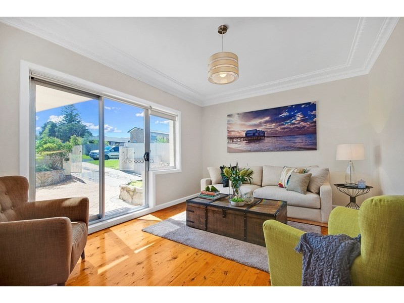 1 Beach Street, Bulli NSW 2516