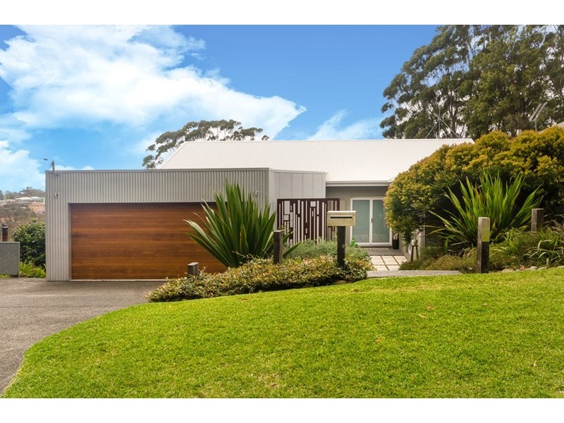 16 Cresting Avenue, Corrimal NSW 2518