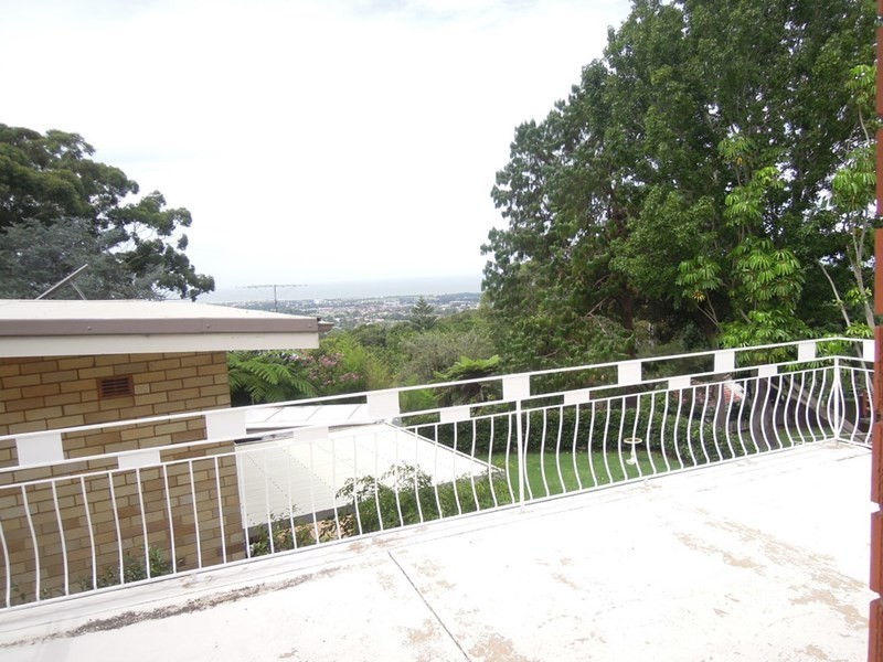 109 New Mt Pleasant Road, Mount Pleasant NSW 2519