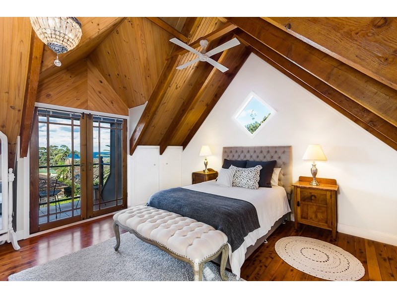 17 Joanne Street, Woonona NSW 2517