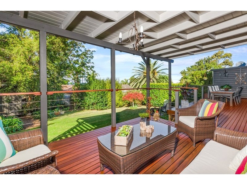 17 Joanne Street, Woonona NSW 2517