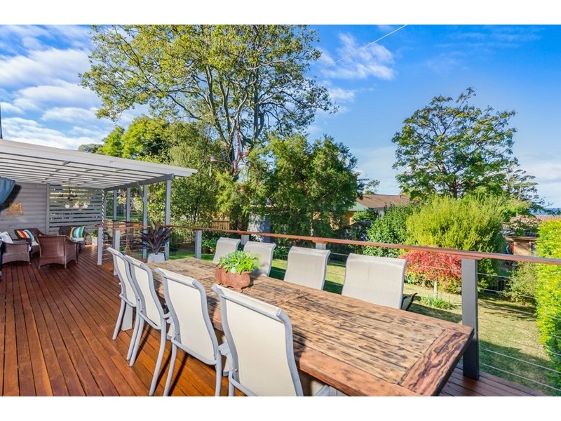 17 Joanne Street, Woonona NSW 2517