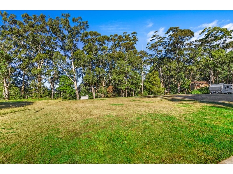 48 Armagh Parade, Thirroul NSW 2515