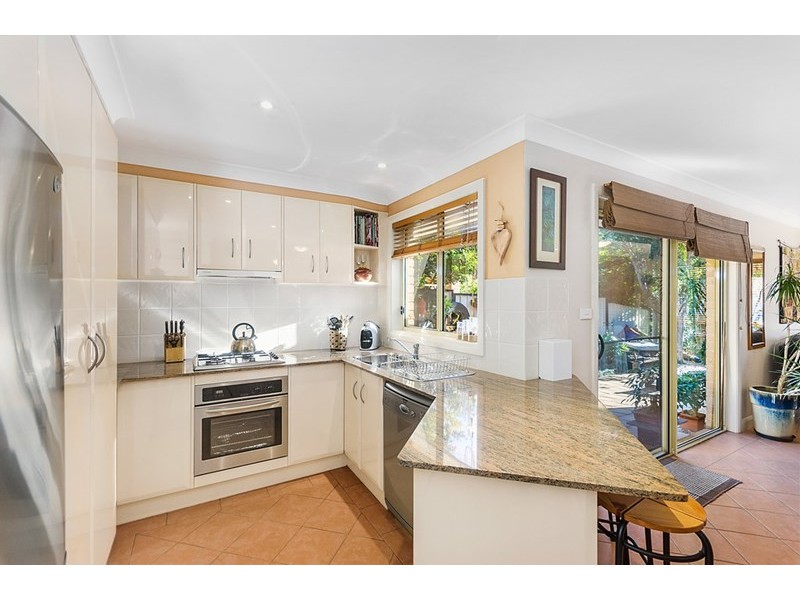 1/2 Station Street, Thirroul NSW 2515
